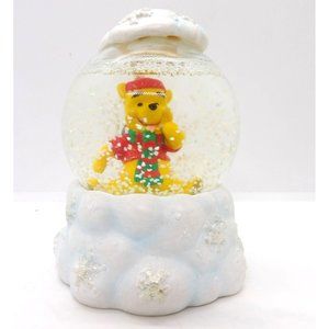 Winnie the Pooh Mini Snow Globe preowned